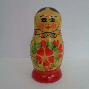 Russian Wooden Nestinf Dolls USSR Vintage Collect